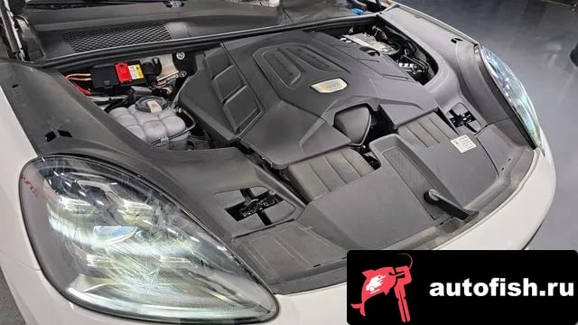 Porsche Cayenne Cayenne (PO536) 2020 года - похожие автомобили