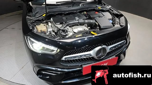 Mercedes-Benz GLA-Class GLA - Class H247 2020 года - вид 6