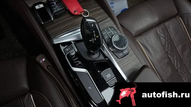 BMW 5-Series 5 Series (G30) 2018 года - похожие автомобили