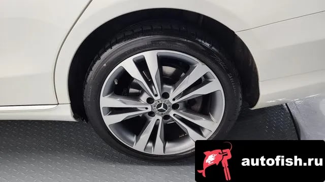 Mercedes-Benz C-Class C-Class W205 2020 года - вид 5
