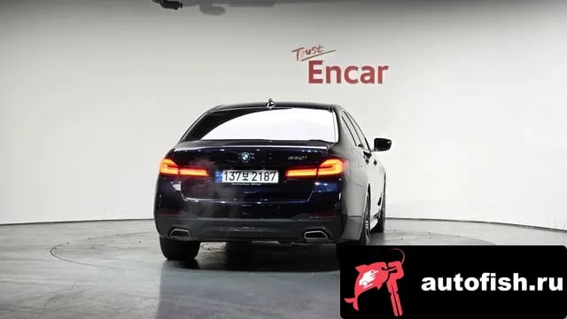 BMW 5-Series 5 Series (G30) 2022 года - вид 4