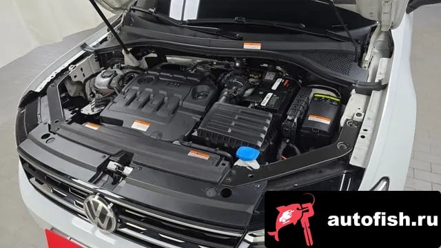 Volkswagen Tiguan Tiguan second Generation 2018 года - вид 6