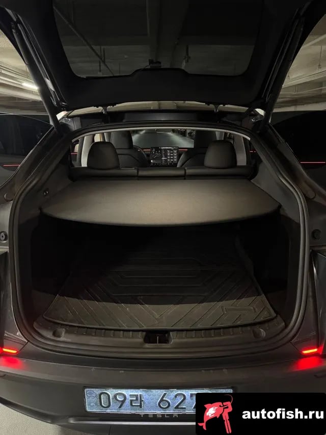 Tesla Model Y Model Y 2025 года - похожие автомобили