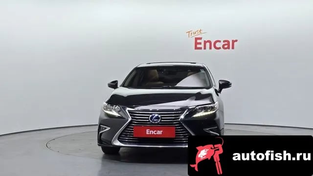 Lexus ES New ES300h 2018 года - вид 3
