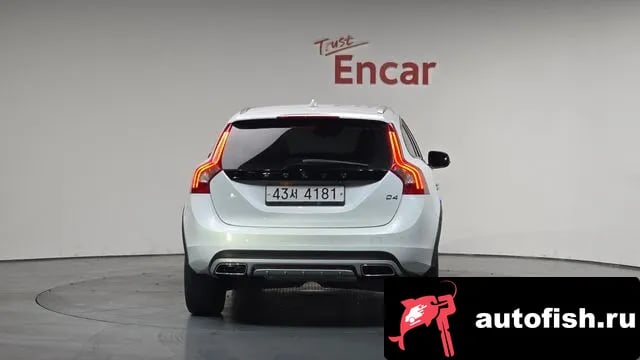 Volvo V60 V60 Cross-Country 2017 года - вид 4