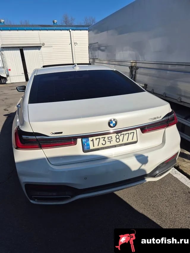 BMW 7-Series 7 Series (G11) 2021 года - похожие автомобили