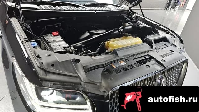 Lincoln Navigator Navigator 4th generation 2019 года - вид 6