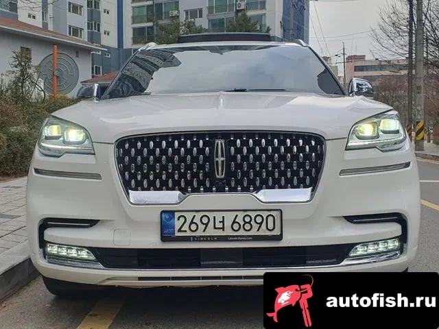 Lincoln Aviator Aviator 2nd generation 2021 года - вид 3