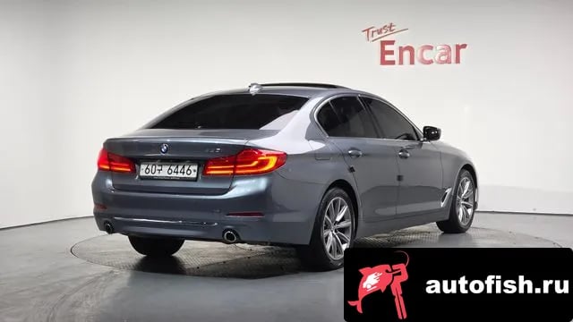BMW 5-Series 5 Series (G30) 2019 года - вид 2