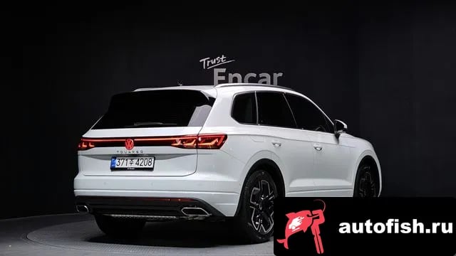 Volkswagen Touareg Tuareg 3rd generation 2025 года - вид 2