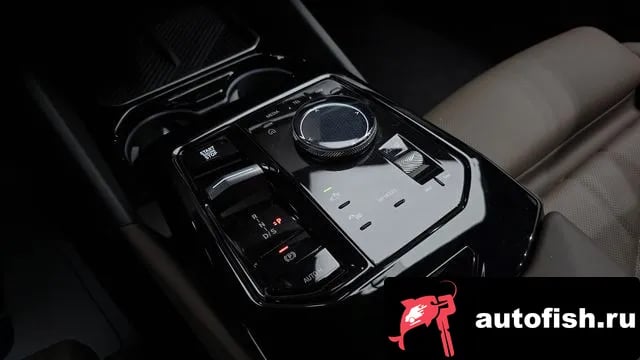 BMW 5-Series 5 Series (G60) 2025 года - похожие автомобили