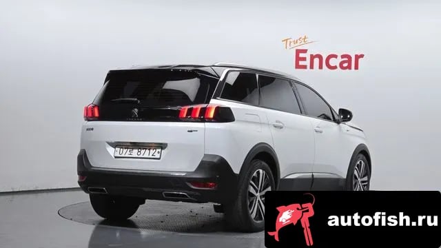 Peugeot 5008 5008 second generation 2018 года - вид 2