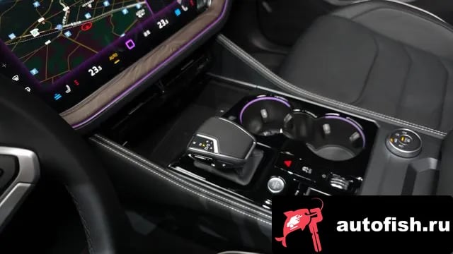 Volkswagen Touareg Tuareg 3rd generation 2025 года - похожие автомобили