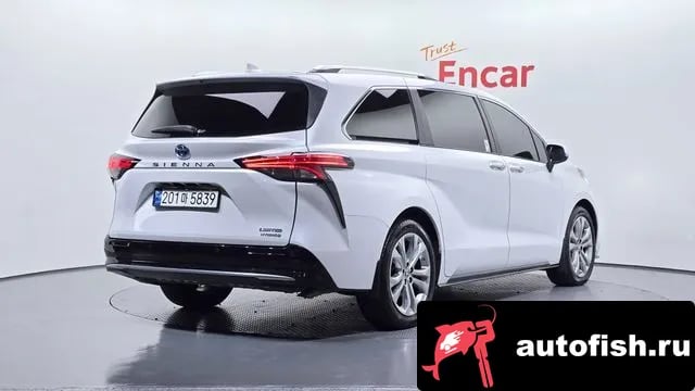 Toyota Sienna Siena 4th Generation 2022 года - вид 2
