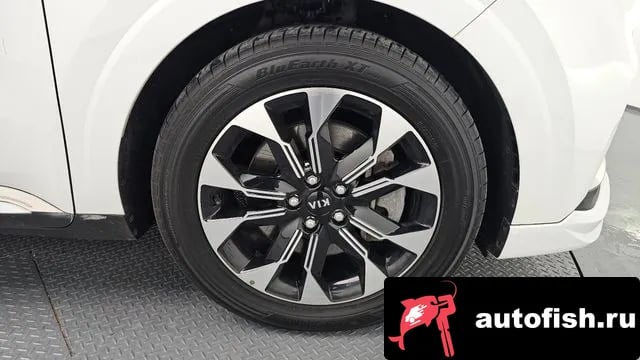 Kia Carnival Carnival 4th generation 2021 года - вид 5