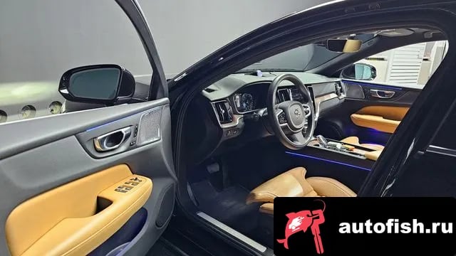 Volvo S60 S60 3rd generation 2022 года - похожие автомобили