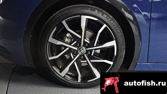 Toyota Prius Prius 5th Generation 2024 года - вид 5