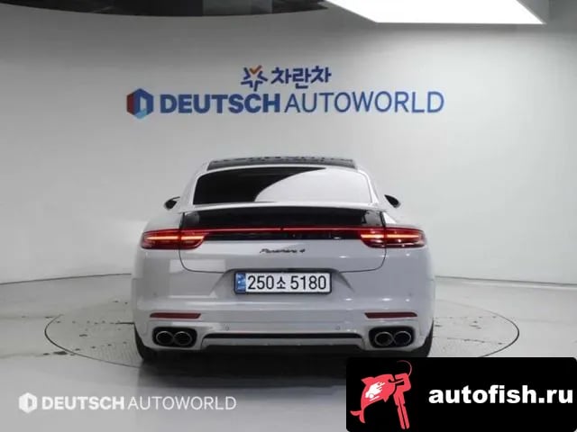 Porsche Panamera Panamera (971) 2018 года - вид 4