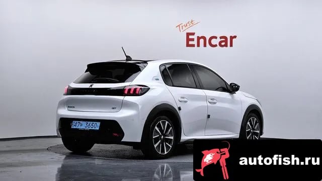 Peugeot 208 e-208 second Generation 2021 года - вид 2