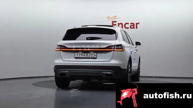 Lincoln Nautilus Nautilus First generation 2020 года - вид 4