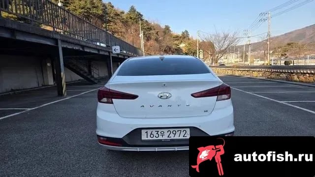 Hyundai AVANTE The New Avante AD 2019 года - вид 3