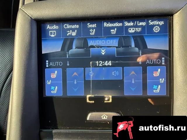 Lexus LS LS500h 5th generation 2018 года - вид 6