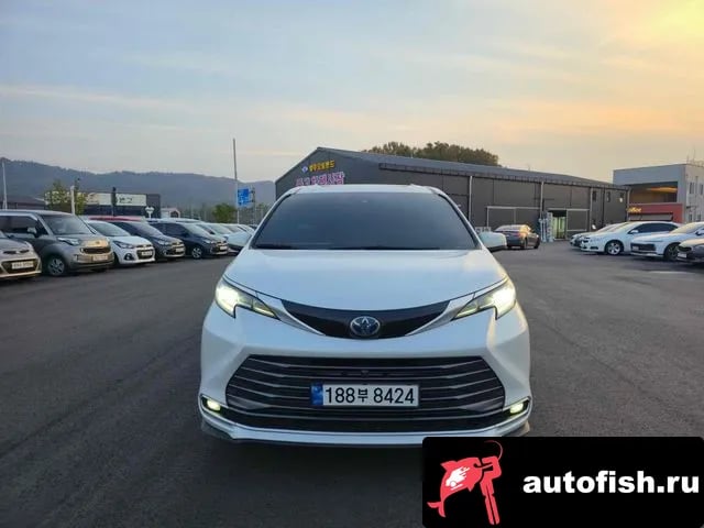 Toyota Sienna Siena 4th Generation 2022 года - вид 1