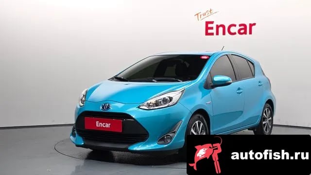 Toyota Prius Prius C 2018 года - вид 1