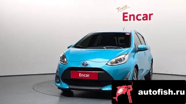 Toyota Prius Prius C 2018 года - вид 3