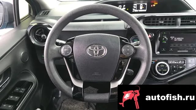 Toyota Prius Prius C 2018 года - похожие автомобили