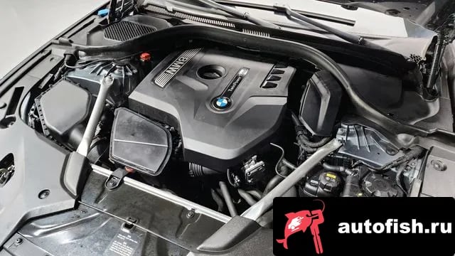 BMW 5-Series 5 Series (G30) 2019 года - вид 6