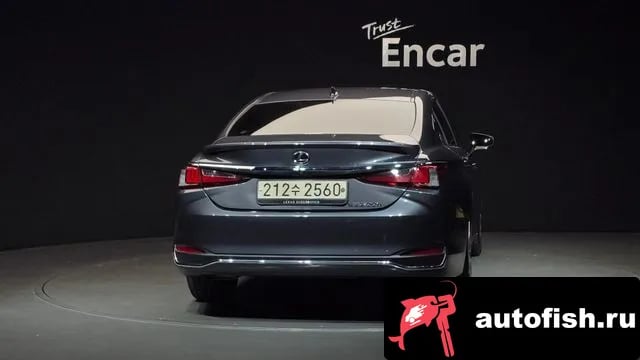 Lexus ES ES300h 7th generation 2023 года - вид 4