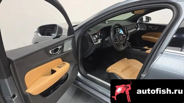 Volvo S60 S60 3rd generation 2019 года - похожие автомобили