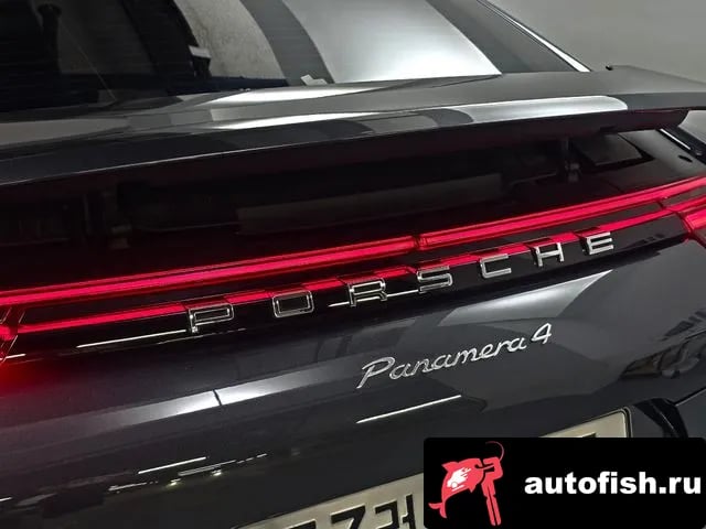 Porsche Panamera Panamera (971) 2018 года - вид 5