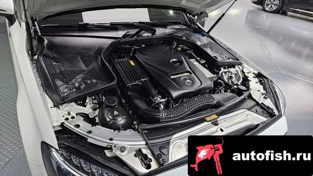 Mercedes-Benz C-Class C-Class W205 2018 года - вид 6
