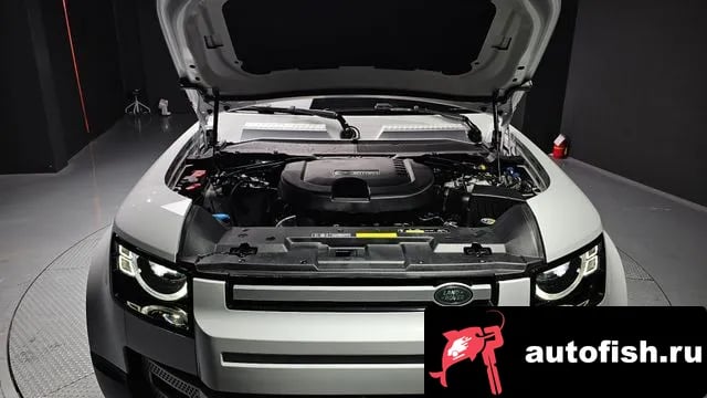 Land Rover Defender Bitdefender (L663) 2024 года - вид 6