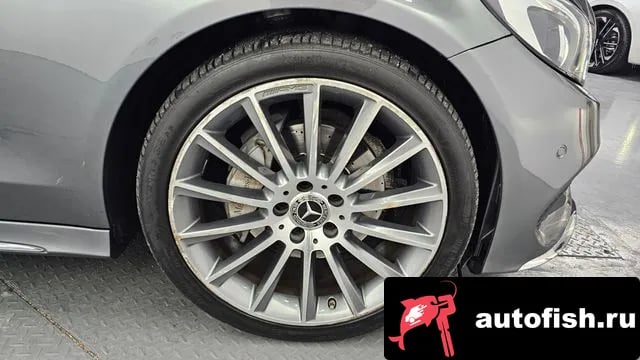 Mercedes-Benz C-Class C-Class W205 2018 года - вид 5