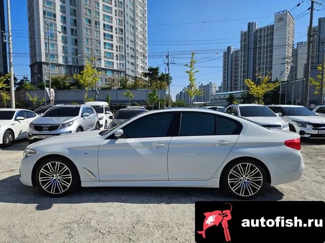 BMW 5-Series 5 Series (G30) 2019 года - вид 3
