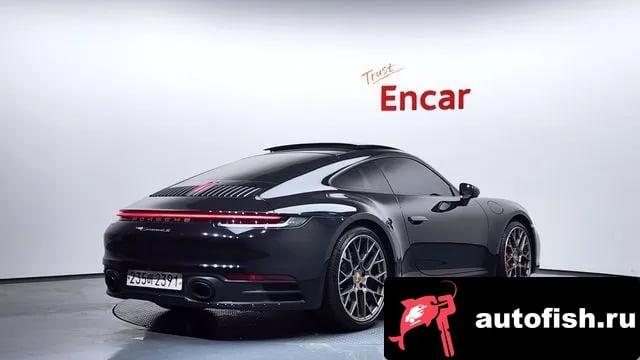 Porsche 911 911 (992) 2020 года - вид 2