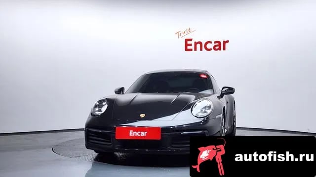 Porsche 911 911 (992) 2020 года - вид 3