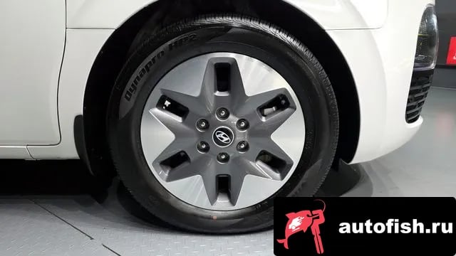Hyundai Staria Staria 2021 года - вид 5