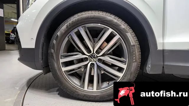 Volkswagen Tiguan Tiguan second Generation 2022 года - вид 5