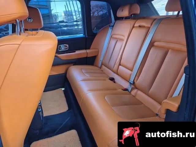 Rolls-Royce Cullinan Cullinan 2019 года - вид 4