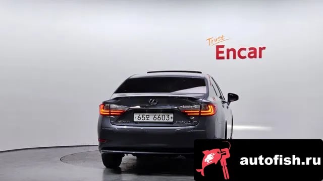 Lexus ES New ES300h 2018 года - вид 4