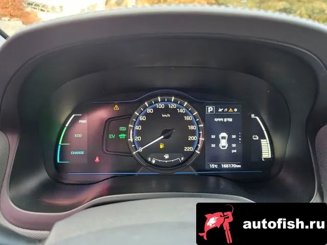 Hyundai Ioniq Ionic Hybrid 2019 года - вид 6