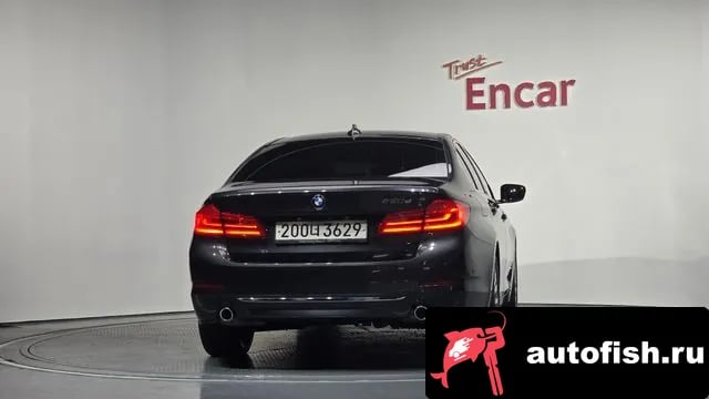 BMW 5-Series 5 Series (G30) 2019 года - вид 3