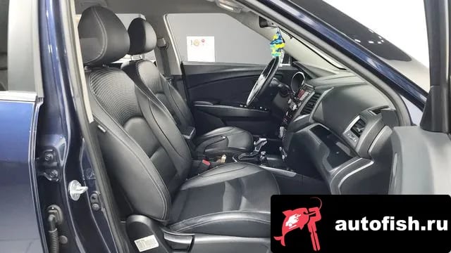 KG Mobility (Ssangyong) TIBOLI Tivoli Armor 2018 года - похожие автомобили