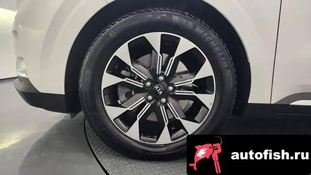 Kia Carnival Carnival 4th generation 2020 года - вид 5