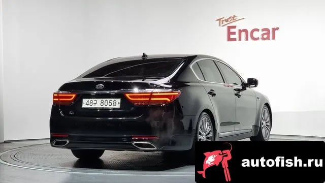 Kia K9 The New K9 2018 года - автомобиль из Южной Кореи