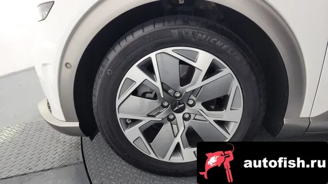 Genesis GV60 GV60 2022 года - вид 5